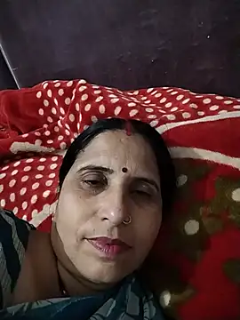 Snapshot of Hot_liya54 chatting on June 2026 04:44:01 PM Hot liya54 online show from June 2026 04:44:01 PM