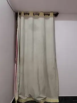 Family02 online show from February 2026 05:20:02 PM