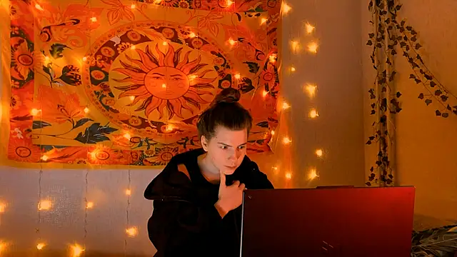 AliceCUNTach online show from February 2026 05:11:02 AM