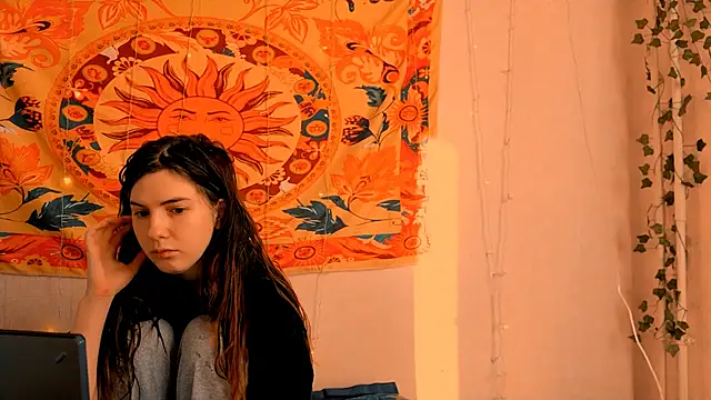 AliceCUNTach online show from March 2026 05:12:02 AM