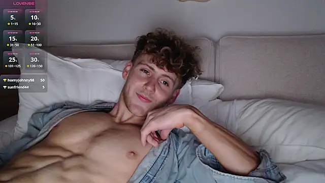 DominantAlex18 online show from February 2026 03:12:01 PM