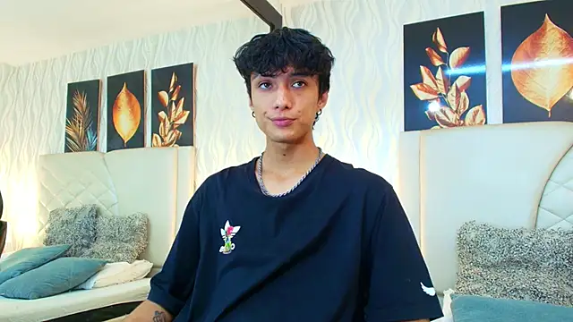 Lean Portman online show from November 2025 09:25:02 PM