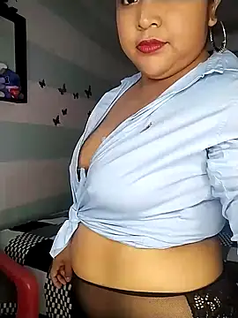 Angelly ricura online show from October 2025 03:03:02 PM