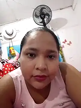 Snapshot of Angelly_ricura chatting on June 2026 04:15:01 PM Angelly ricura online show from June 2026 04:15:01 PM