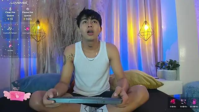 Snapshot of arion_sherwind chatting on September 2025 08:09:01 PM arion sherwind online show from September 2025 08:09:01 PM