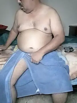 HomHot47 online show from November 2025 05:52:01 AM