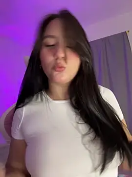 Angeldusttt online show from November 2025 09:15:01 PM