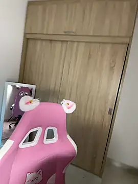 Angeldusttt online show from January 2026 11:08:02 PM