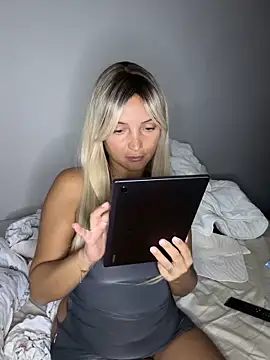 madiiy online show from September 2025 10:36:01 PM