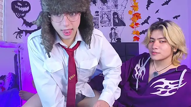 Snapshot of Vamps_Lovers chatting on October 2025 01:00:02 PM Vamps Lovers online show from October 2025 01:00:02 PM