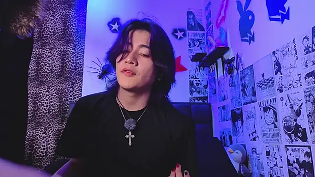 Snapshot of Vamps_Lovers chatting on November 2025 01:10:01 PM Vamps Lovers online show from November 2025 01:10:01 PM