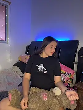 Ashley and Zoe online show from March 2026 04:04:01 PM