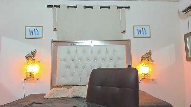 hanna roussex69 online show from September 2025 02:23:01 AM