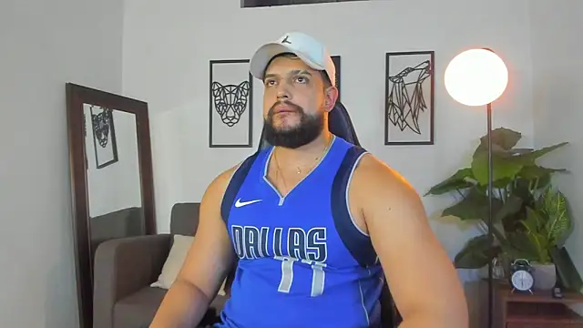 Justin kingX7 online show from April 2026 04:10:02 AM