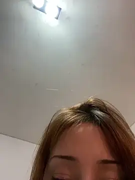 Snapshot of tunenahott chatting on June 2026 10:59:02 PM tunenahott online show from June 2026 10:59:02 PM