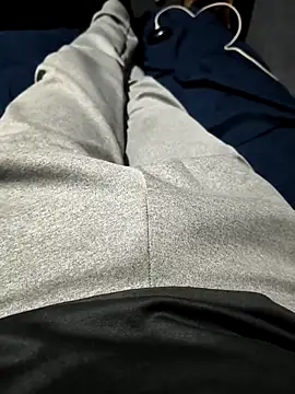 Aaia93 online show from November 2025 05:17:01 AM