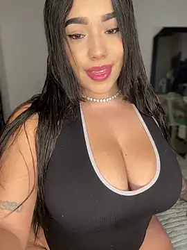 Snapshot of SofiaWildee chatting on June 2026 03:09:02 AM SofiaWildee online show from June 2026 03:09:02 AM