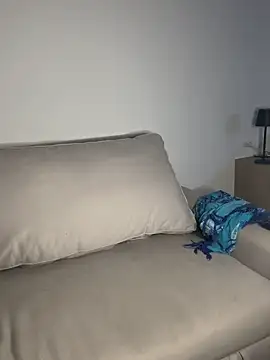 x deluLuz x online show from November 2025 12:54:02 AM