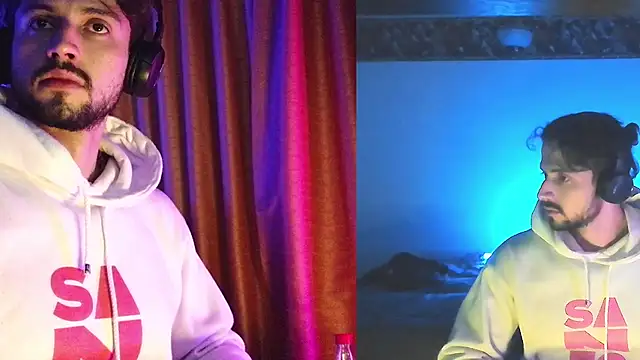 Snapshot of Axel-Cr0ss chatting on September 2025 06:04:02 AM Axel-Cr0ss online show from September 2025 06:04:02 AM