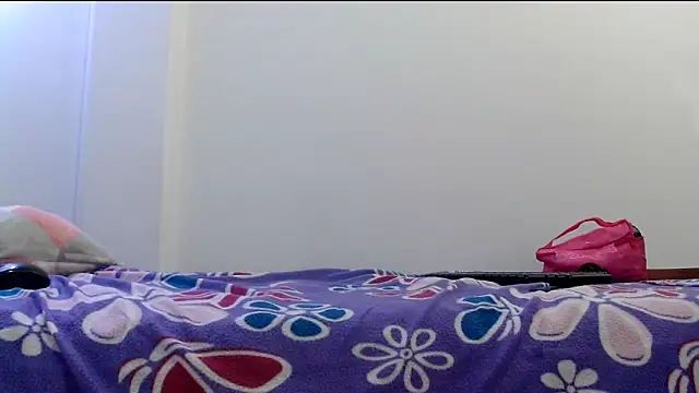 ashlyanaldeep18 online show from November 2025 02:13:01 AM