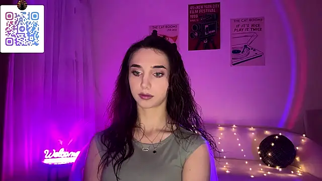 LinaMour online show from March 2026 10:37:01 PM