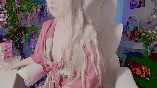 Talulaa online show from April 2026 07:03:01 PM