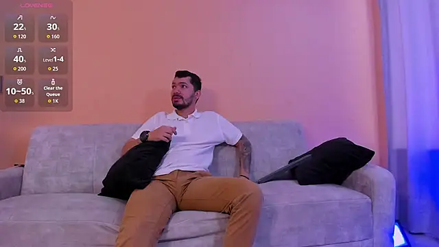 aronandluna online show from October 2025 02:28:01 PM