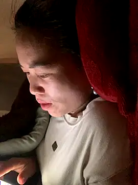 tuyetnhi-00 online show from November 2025 04:56:02 AM