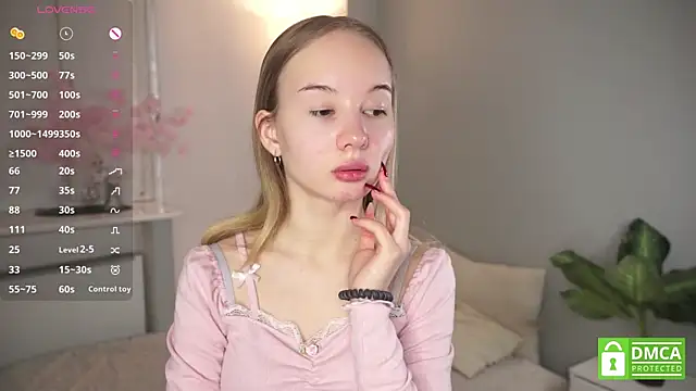 KristinLiesman online show from October 2025 12:44:02 PM