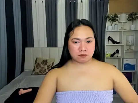 TsUncutKaren online show from March 2026 06:53:01 AM