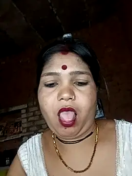 Snapshot of Priya_tyagi chatting on September 2025 11:34:02 AM Priya tyagi online show from September 2025 11:34:02 AM