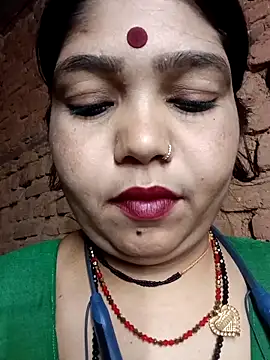 Snapshot of Priya_tyagi chatting on September 2025 07:30:02 PM Priya tyagi online show from September 2025 07:30:02 PM