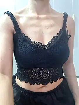 Mlemmz online show from May 2026 01:18:01 PM