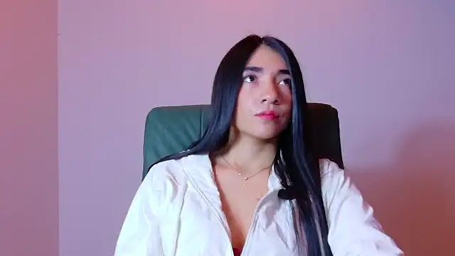 Snapshot of Aurora_jones11 chatting on November 2025 04:07:01 AM Aurora jones11 online show from November 2025 04:07:01 AM