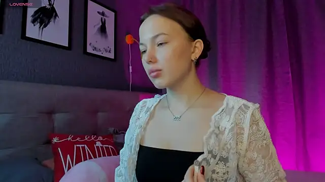 Maria Solis online show from January 2026 12:04:02 AM