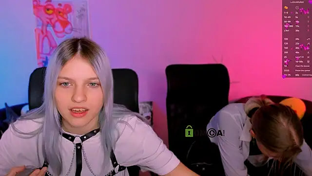 Snapshot of gloria_bubble chatting on December 2025 08:16:02 PM gloria bubble online show from December 2025 08:16:02 PM