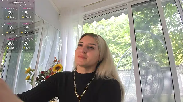 Ella Vee online show from June 2026 06:15:02 AM