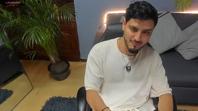 JaackDick  online show from October 2025 12:47:01 PM