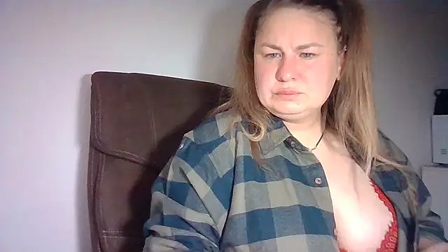 MartaXLove online show from September 2025 05:27:01 PM