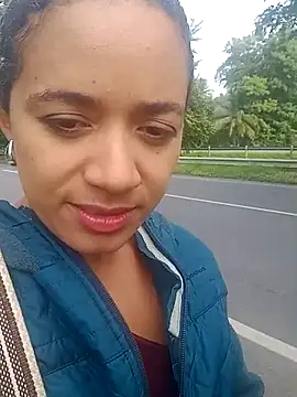 charlotte dante212 online show from November 2025 01:44:01 PM