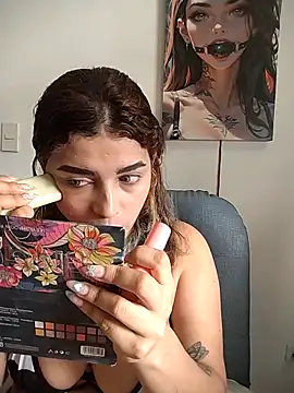 Lyra-Richter online show from October 2025 03:40:01 PM