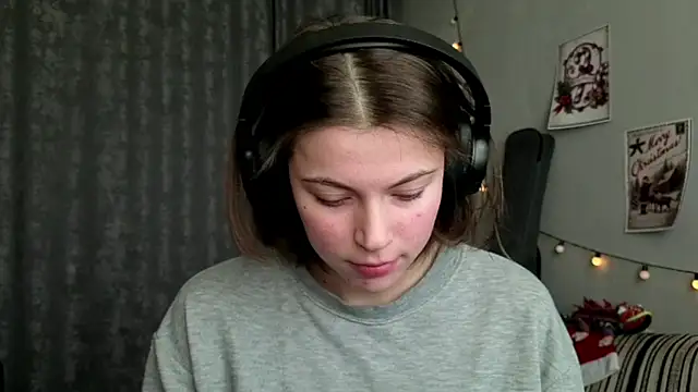 CutieAnny online show from January 2026 06:07:01 AM