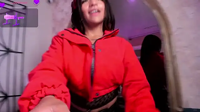 Manelyk evanss  online show from April 2026 07:15:02 PM