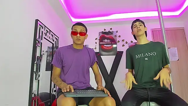 Snapshot of YOUNGS_GUYS chatting on October 2025 07:15:01 AM YOUNGS GUYS online show from October 2025 07:15:01 AM