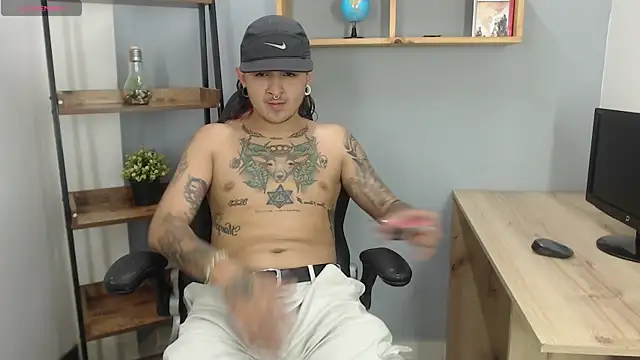 Rebel Wolf online show from October 2025 01:53:02 PM