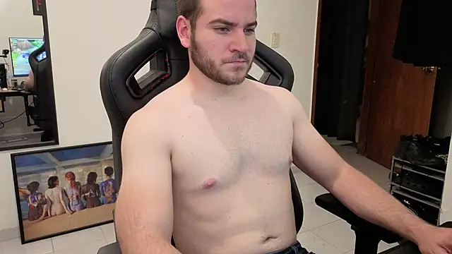 Snapshot of Paul00474 chatting on September 2025 03:30:02 AM Paul00474 online show from September 2025 03:30:02 AM