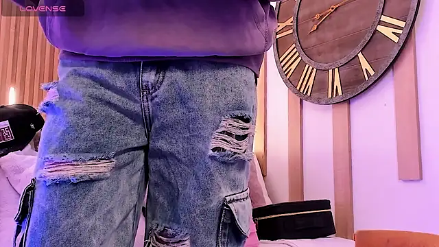 ArianaSantana online show from January 2026 01:05:02 PM