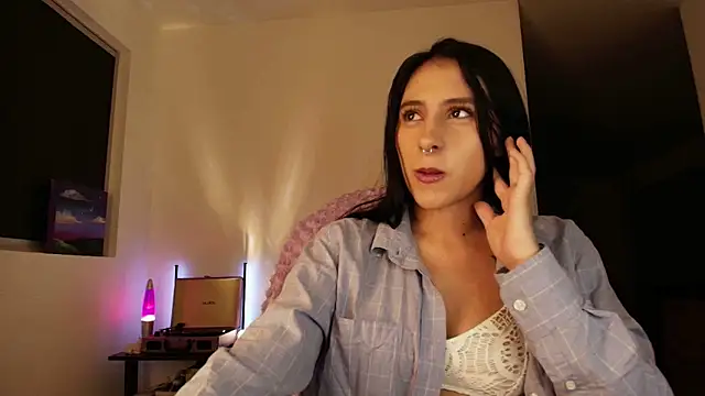 violethun  online show from October 2025 04:54:01 AM