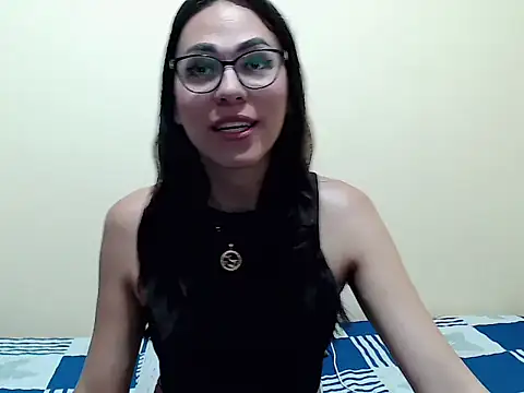 missblu online show from December 2025 02:44:01 PM