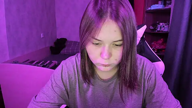 Sophi gi online show from October 2025 01:09:02 PM